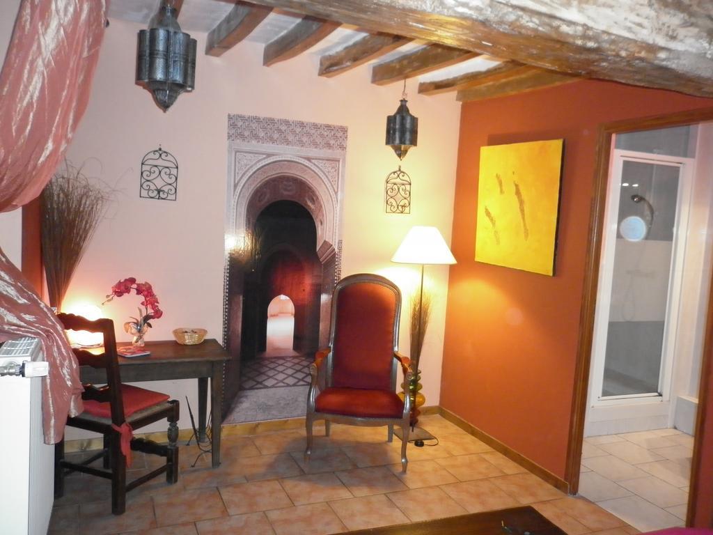 Hotel La Chartreuse Poilly-sur-Tholon Exteriér fotografie